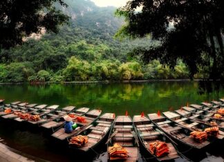 Czy nosi się kamizelki do garnituru?